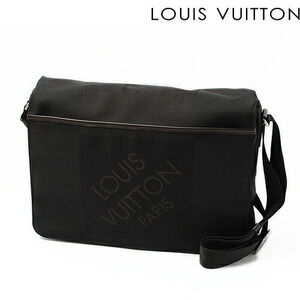 Louis Vuitton Messager NM Damier Geant Shoulder Bag Noir Black